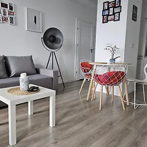 https://studio-pieskowa-skaa.warsawhotelspoland.com